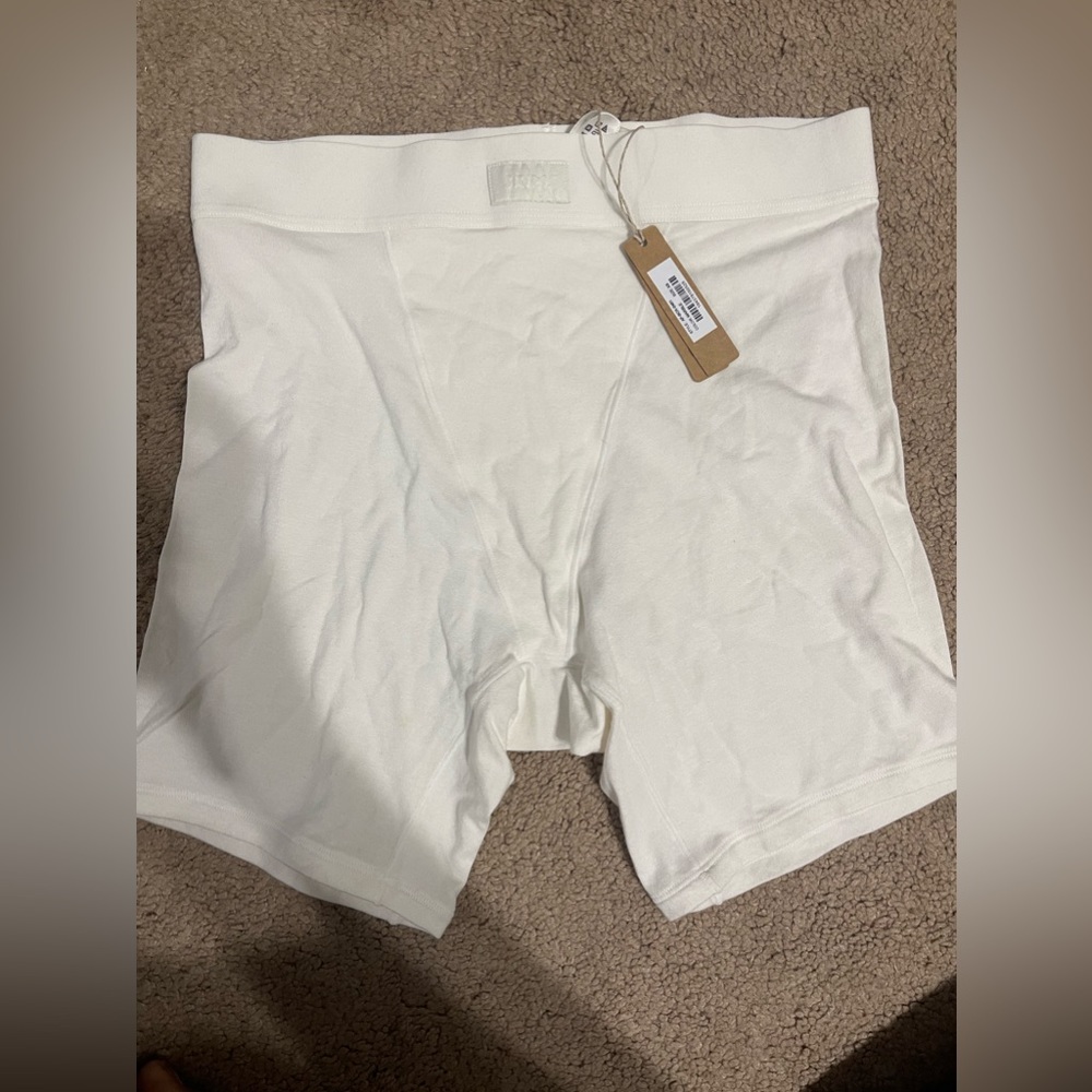Skims boyfriend boxer
